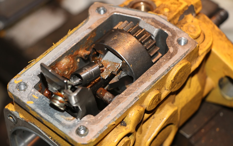 Центробежный регулятор ТНВД Bosch VE