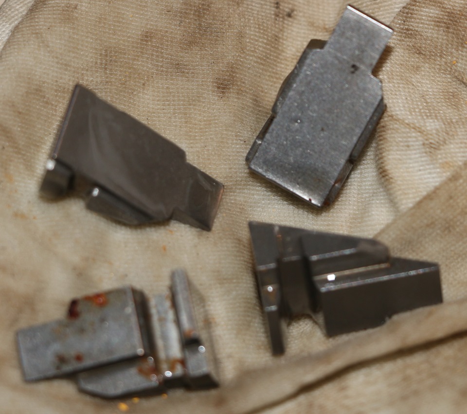 Грузики центробежной муфты