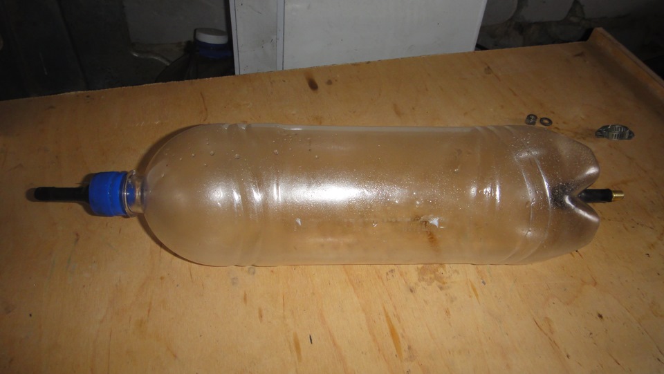 Бутылка с ниппелями