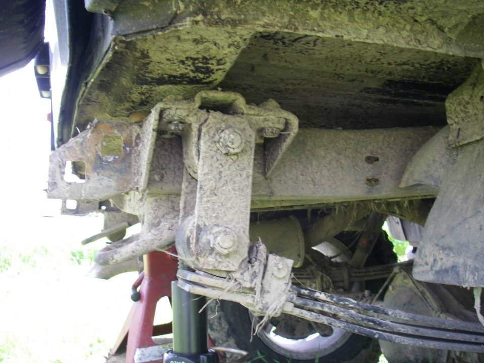 Установка проставок рама-рессоры УАЗ Патриот