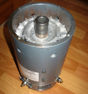 Электродвигатель для электромобиля