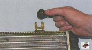 Демонтаж радиатора Лада Приора