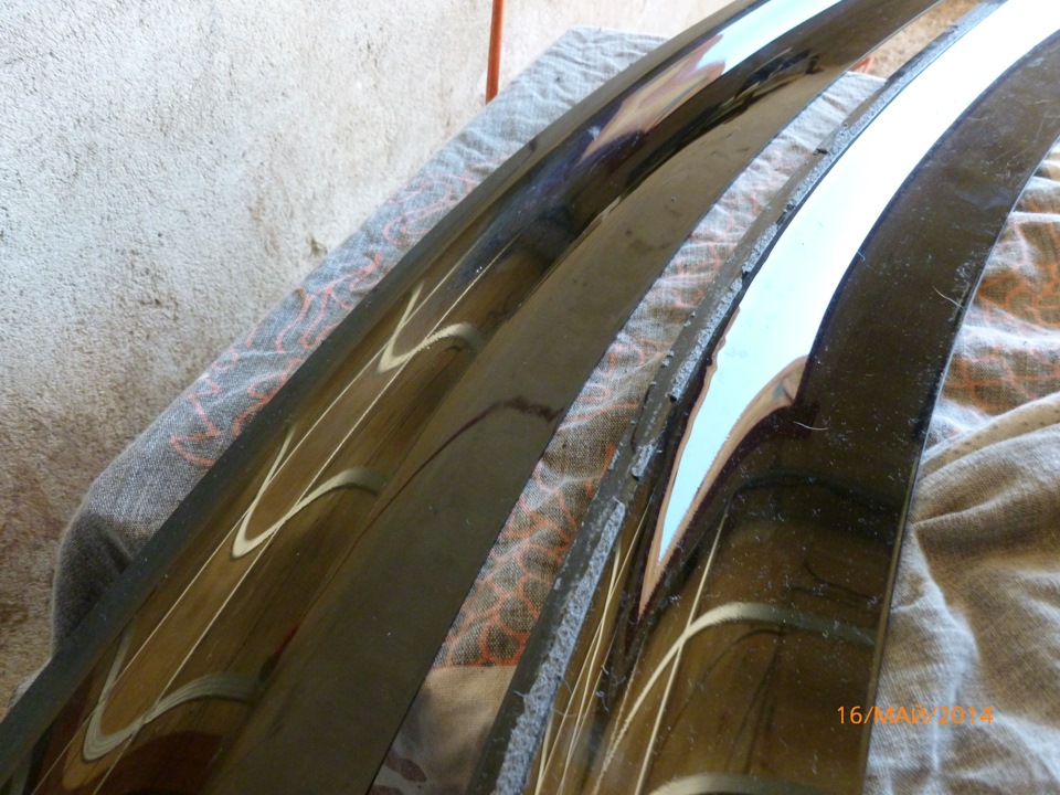 Как убрать двухсторонний скотч с машины