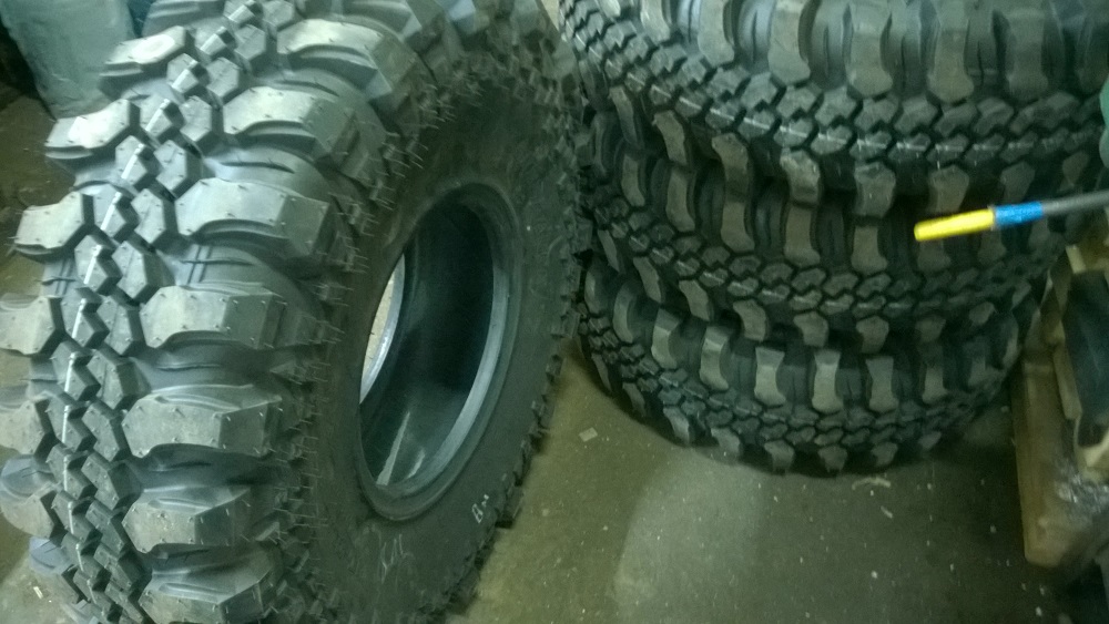 CST C888 Cheng Shin Tires