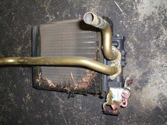 Промывка радиатора печки