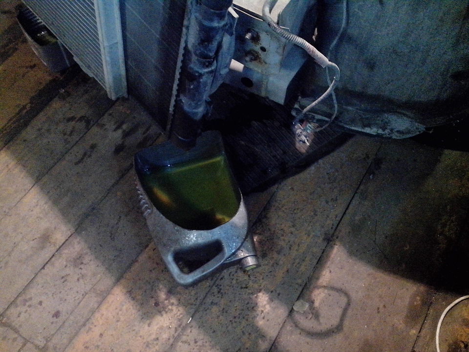 Замена радиатора Шевроле Нива (Travel) с кондиционером