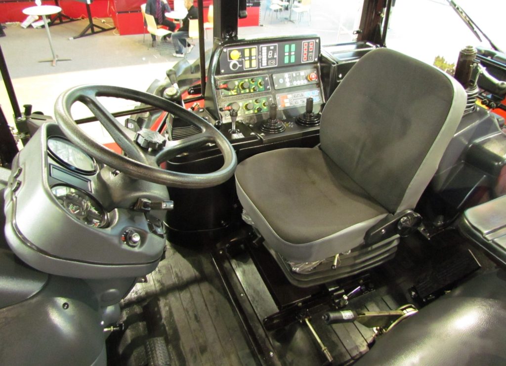 Кабина МТЗ-3522