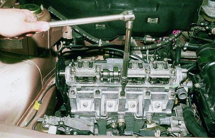 Замена клапанов ВАЗ 2110