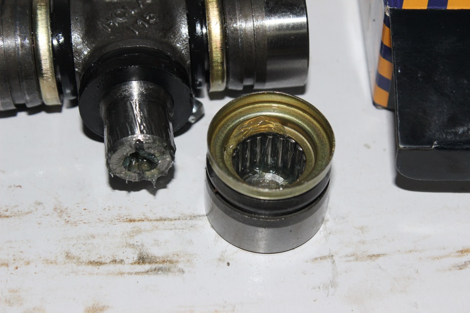 Замена крестовин на УАЗ Патриот