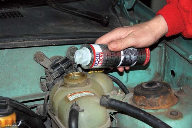 Заливка жидкости для промывки системы охлаждения