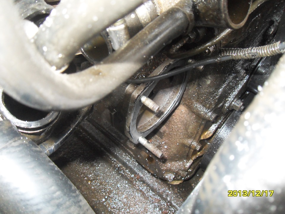 Замена помпы НИВЫ Шевроле (Travel)