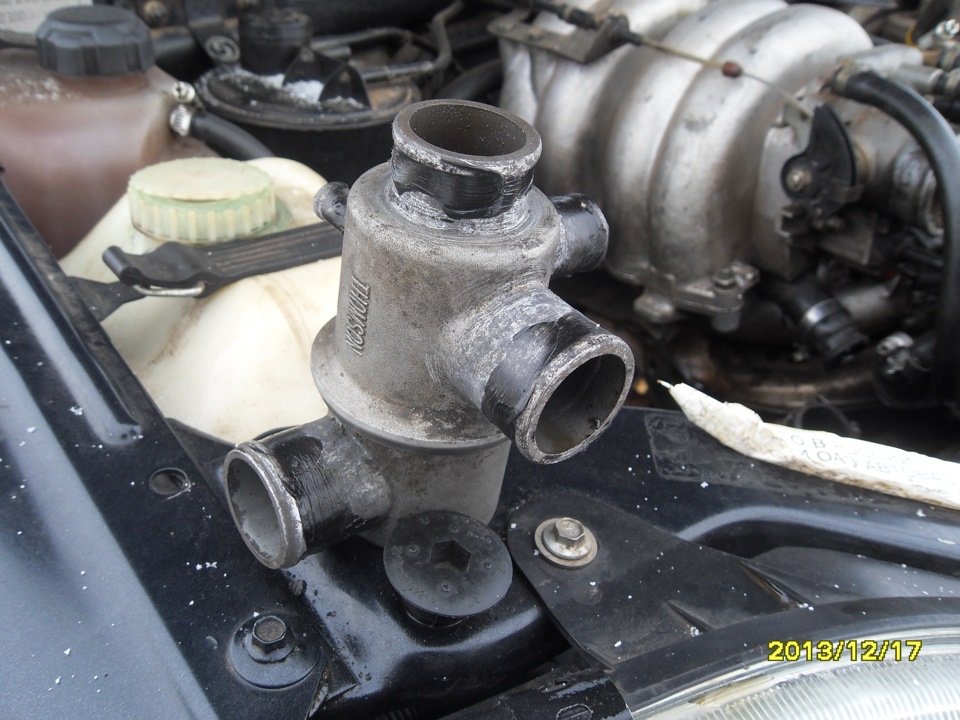 Замена помпы НИВЫ Шевроле (Travel)