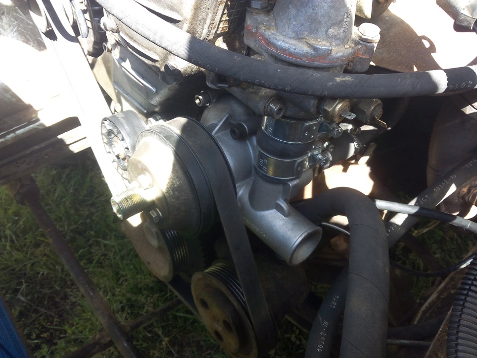 Установка вентилятора с ременным приводом на ЗМЗ 406