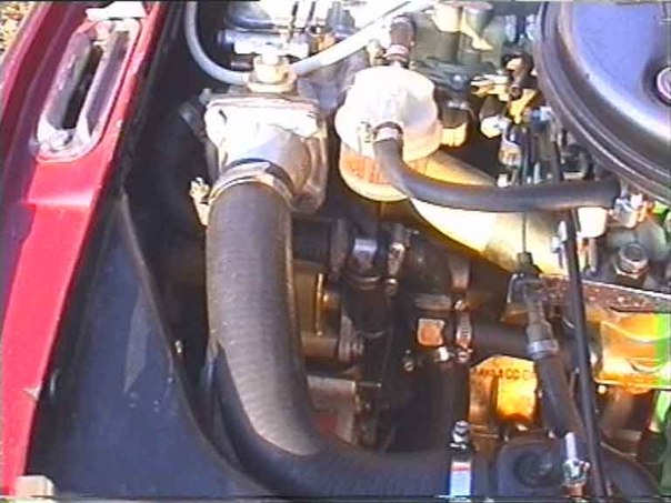 Пример верхней установки термостата.