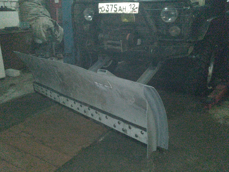 Отвал на УАЗ Хантер